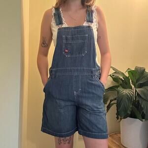 Dickies dark wash denim overalls shorts women’s size small
